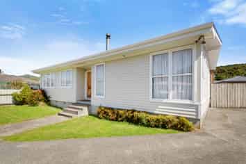 15 Kerepehi Grove, Wainuiomata