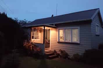 1A Main Road, Tuatapere