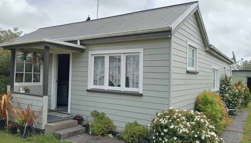 1A Main Road, Tuatapere