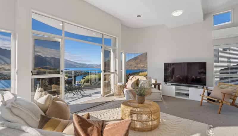 11 Peregrine Place, Queenstown