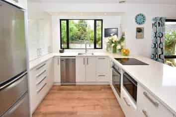 115 Riverside Road, Orewa