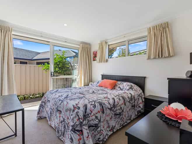 8 Seashell Drive, Papamoa