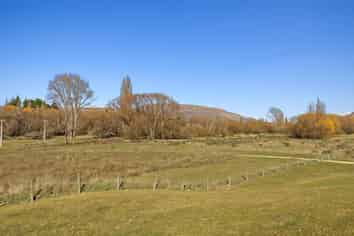  Templeton Street, Albert Town