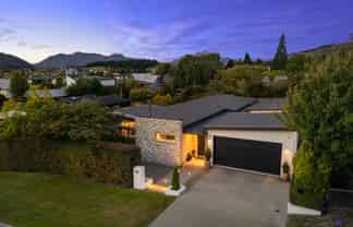 76 Roche Street, Wanaka