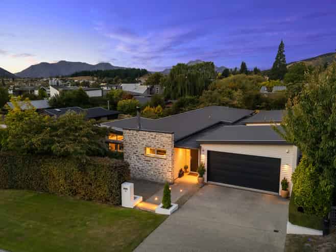 76 Roche Street, Wanaka