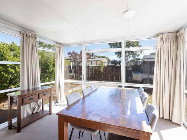 2/64 Golf Road, Tahunanui