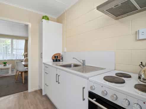 57E James Street, Glenholme