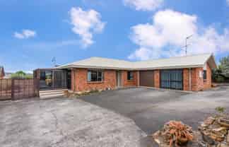 2/132 Wellington Street, Pukekohe