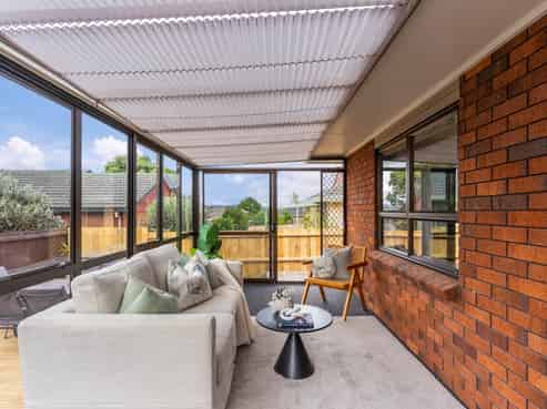 2/132 Wellington Street, Pukekohe