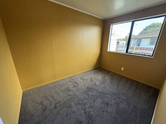 1/327 Weymouth Road, Weymouth