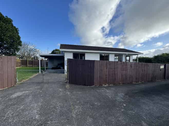 1/327 Weymouth Road, Weymouth