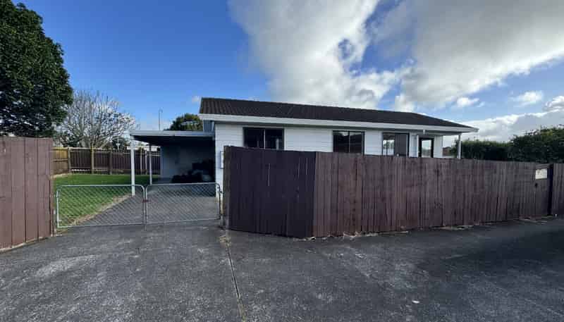 1/327 Weymouth Road, Weymouth