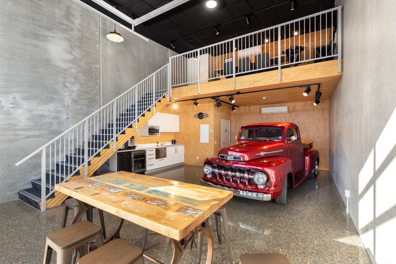 High-Spec Industrial Unit in Richmond, Richmond
