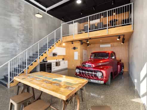 High-Spec Industrial Unit in Richmond