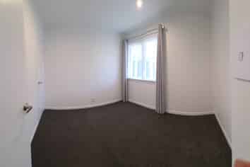 8 Matama Road, Glen Eden