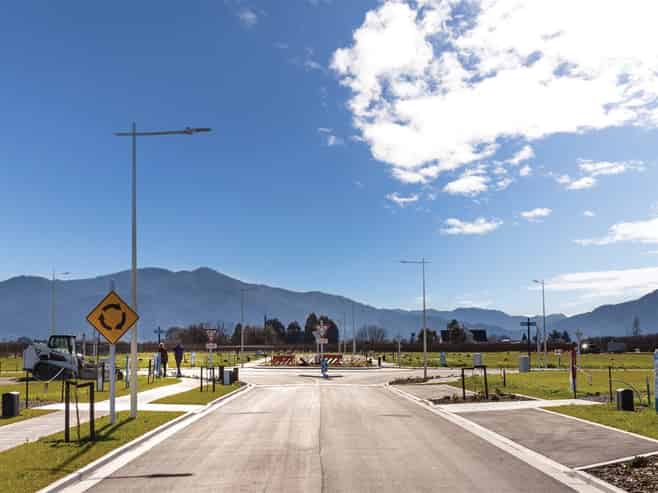 6 Bond Street, Springlands