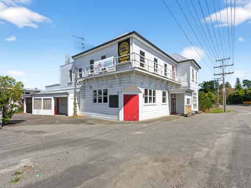 3258 State Highway 2, Carterton