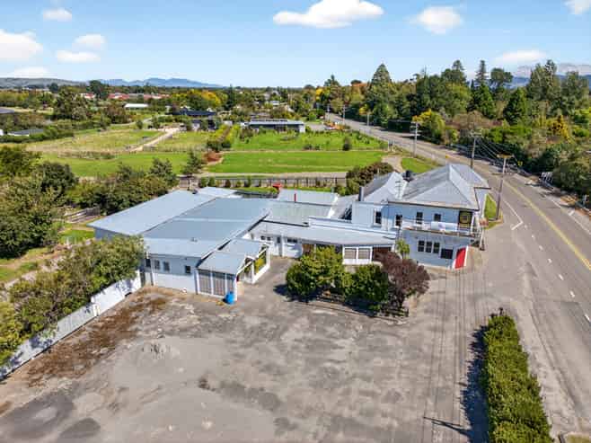 3258 State Highway 2, Carterton