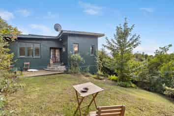 54,54A&54B Earls Road, Saint Clair