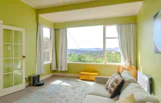 118 Ohiro Road, Brooklyn