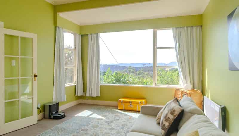 118 Ohiro Road, Brooklyn