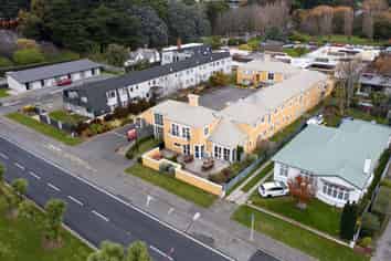 Prime FHGC Property - Quality Motel - 750m to CBD