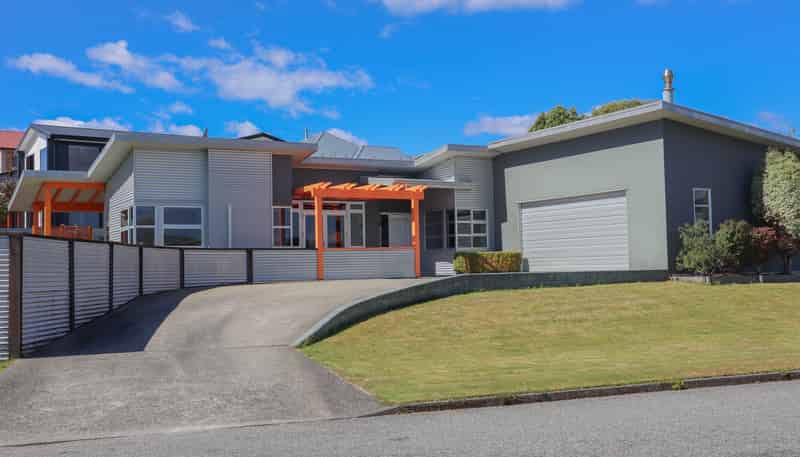 14 Alpine View, Hokitika