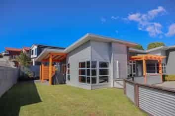 14 Alpine View, Hokitika