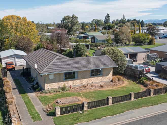 8 St Leonards Street, Culverden