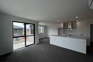 69a Hinemoa Street, Levin