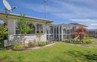 74 Kennedy Drive, Levin