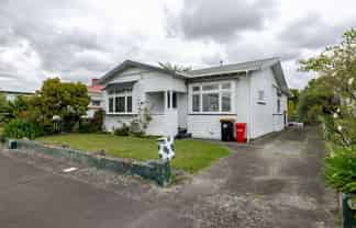 37 Stewart Crescent, Hokowhitu