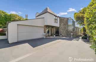 87 Waterloo Road, Central Hutt