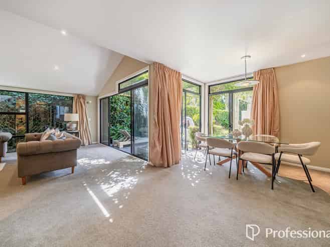 87 Waterloo Road, Central Hutt