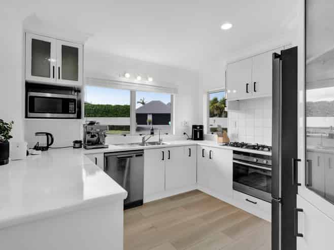 4 Adam Lile Drive, Highlands Park