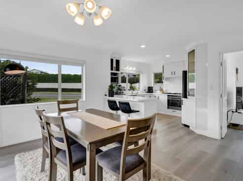 4 Adam Lile Drive, Highlands Park