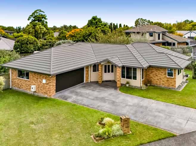 4 Adam Lile Drive, Highlands Park