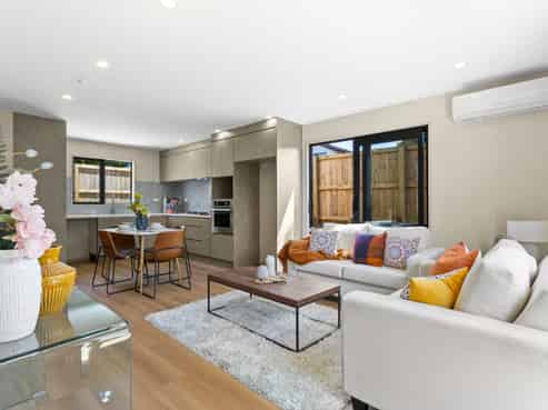 3/13 Hilda Road, Favona