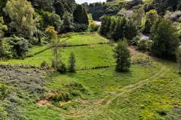 525F Mangorei Road, Highlands Park