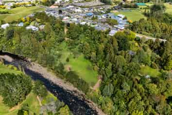 525F Mangorei Road, Highlands Park