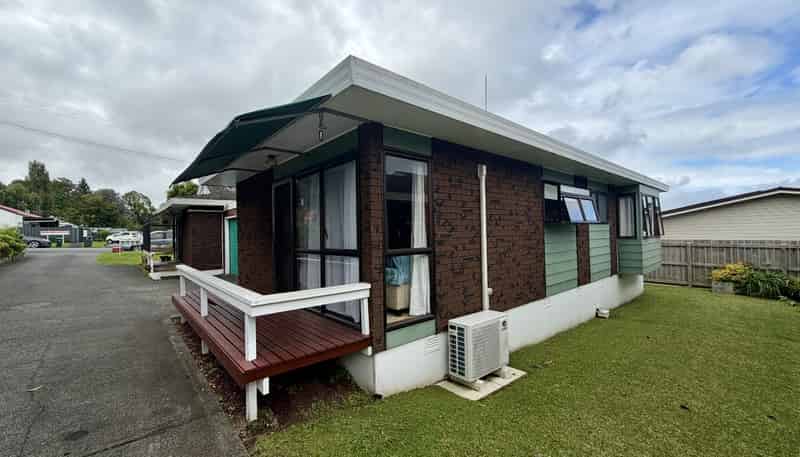 2/15 Selwyn Avenue, Woodhill