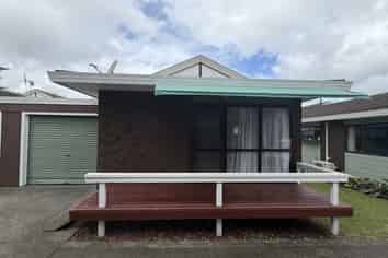 2/15 Selwyn Avenue, Woodhill