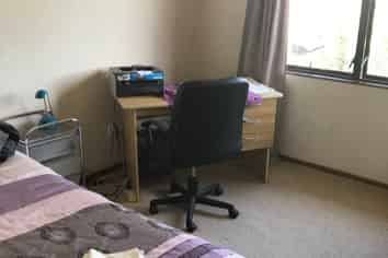 2/15 Selwyn Avenue, Woodhill