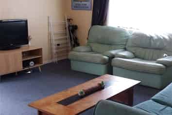 13C Glengarry Road, Glen Eden