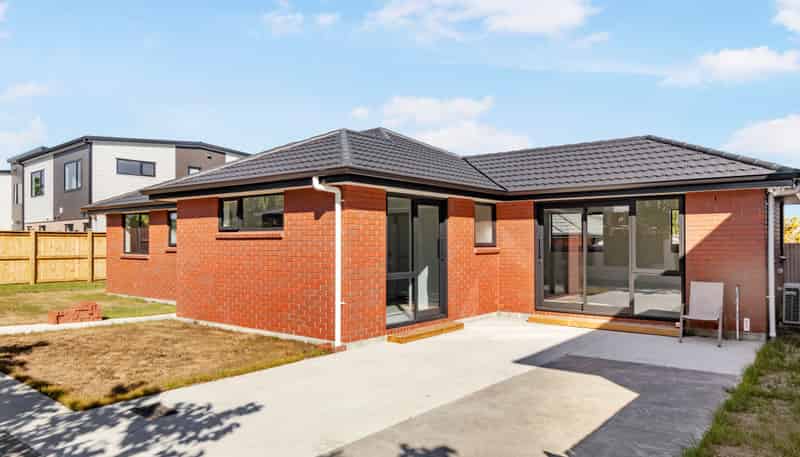 28a Buckland Road, Mangere East