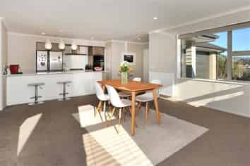 14 Win Place, Richmond