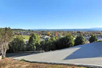 14 Win Place, Richmond