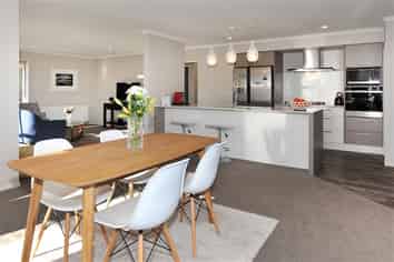 14 Win Place, Richmond