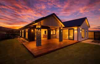 5 Ara O Kahuroa, Hope