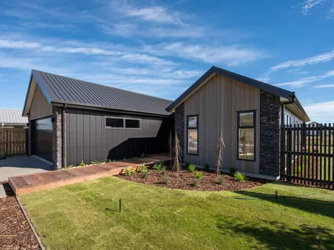 5 Ara O Kahuroa, Hope